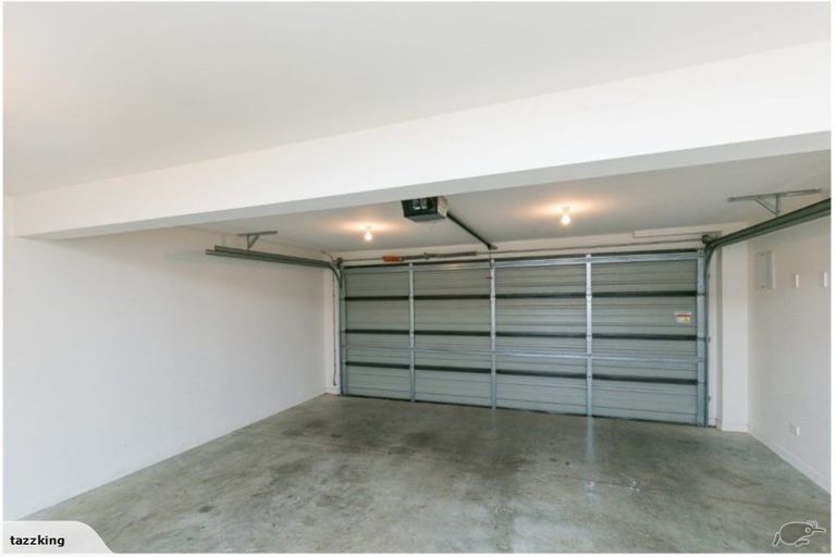 Photo of property in 58g Woodland Road, Johnsonville, Wellington, 6037