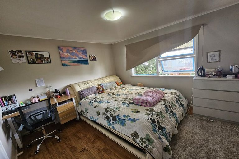 Photo of property in 23 Gainsborough Street, Manurewa, Auckland, 2102