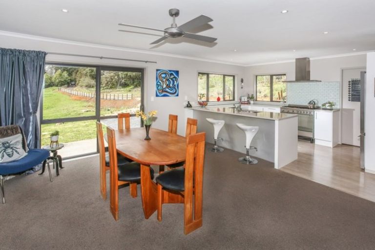 Photo of property in 65 Farquharson Road, Ararimu, Papakura, 2583