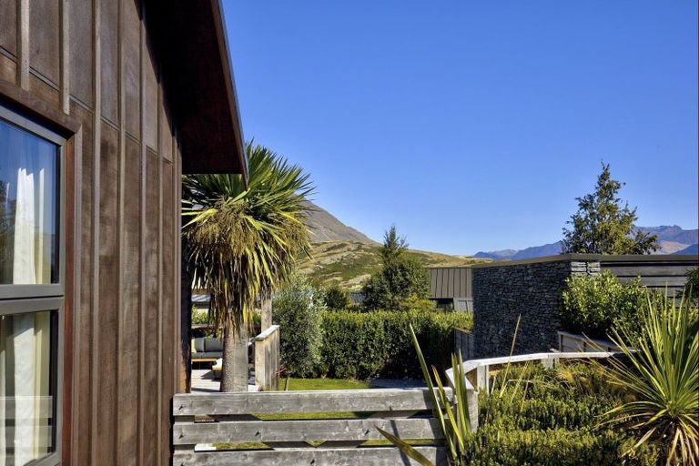 Photo of property in 4 Arran Lane, Jacks Point, Queenstown, 9371