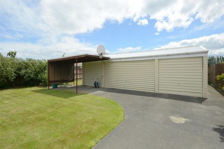 Photo of property in 797 Main North Road, Belfast, Christchurch, 8051