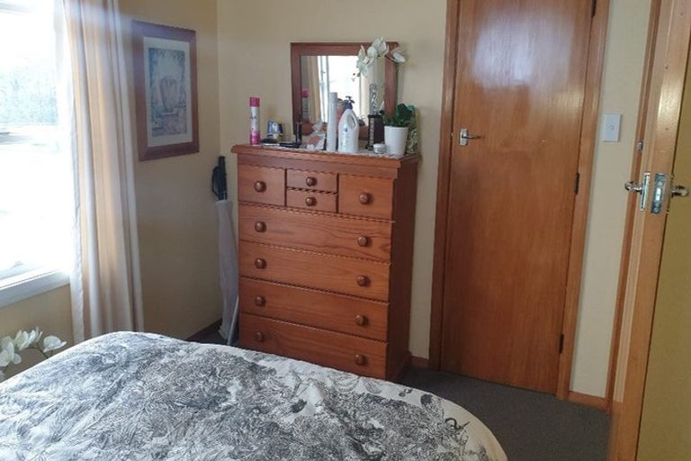 Photo of property in 37 Victoria Street, Patea, 4520