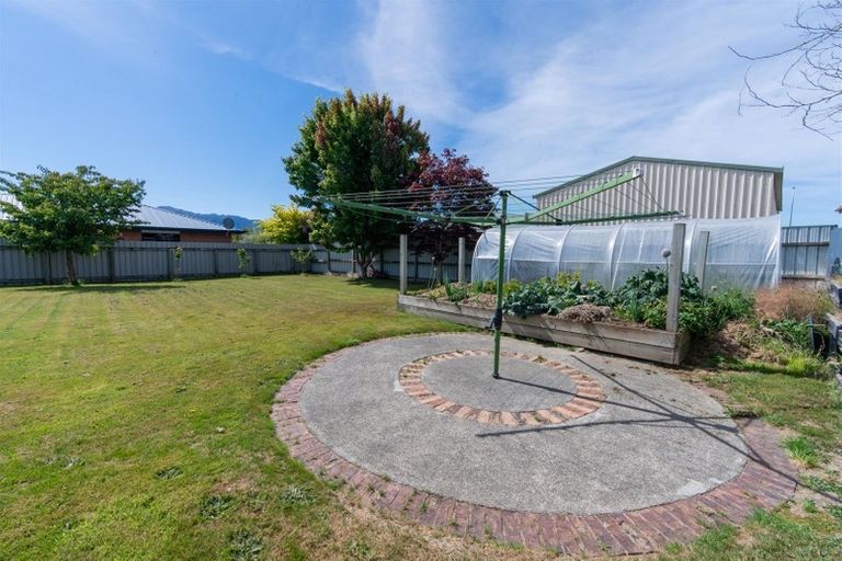 Photo of property in 3 Melland Place, Te Anau, 9600