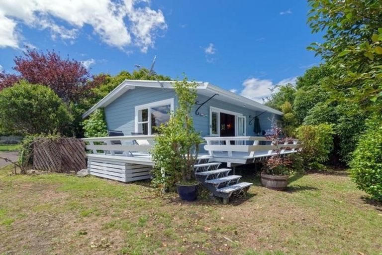 Photo of property in 31 Marina Terrace, Kinloch, Taupo, 3377