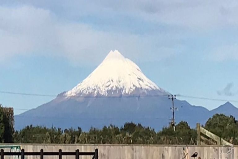 Photo of property in 14 Tangaroa Street, Waitara, 4320