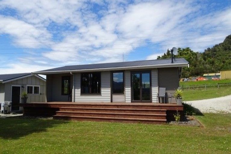 Photo of property in 307 Omoto Road, Kaiata, Greymouth, 7805