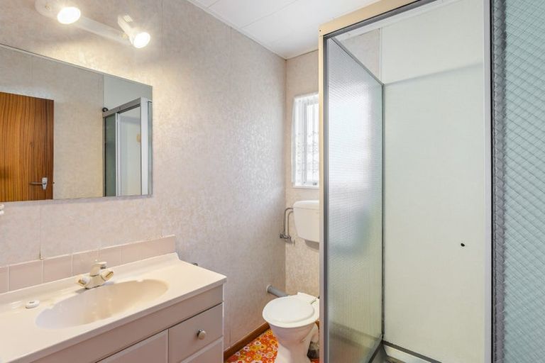 Photo of property in 50 Queens Road, Waikanae Beach, Waikanae, 5036