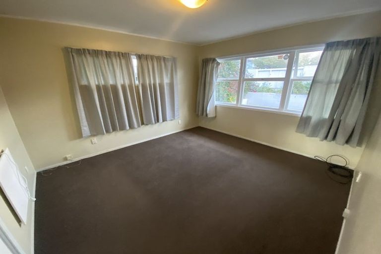 Photo of property in 137 Hutchinsons Road, Bucklands Beach, Auckland, 2014