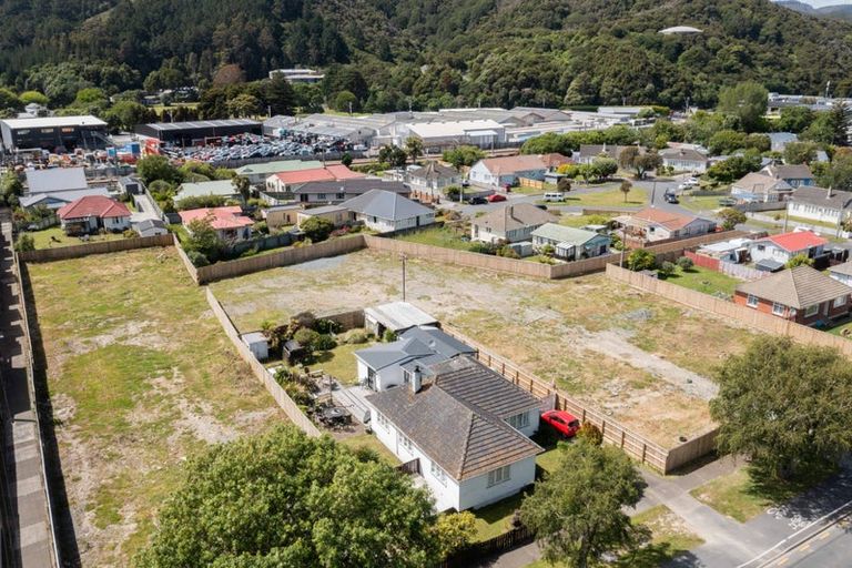Photo of property in 1276 High Street, Taita, Lower Hutt, 5011