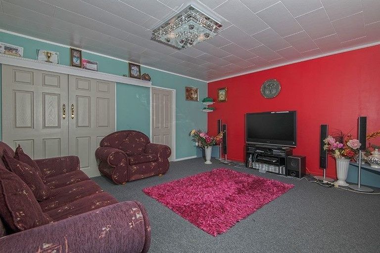 Photo of property in 80 Buckland Road, Mangere East, Auckland, 2024