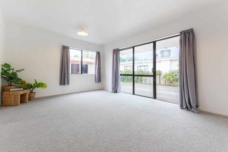 Photo of property in 11a Freemans Road, Otaki, 5512