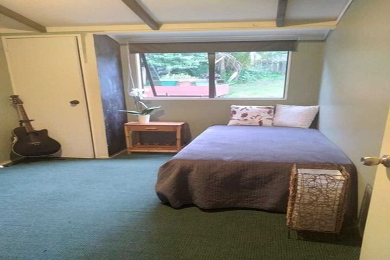 Photo of property in 252 Sturges Road, Henderson, Auckland, 0612