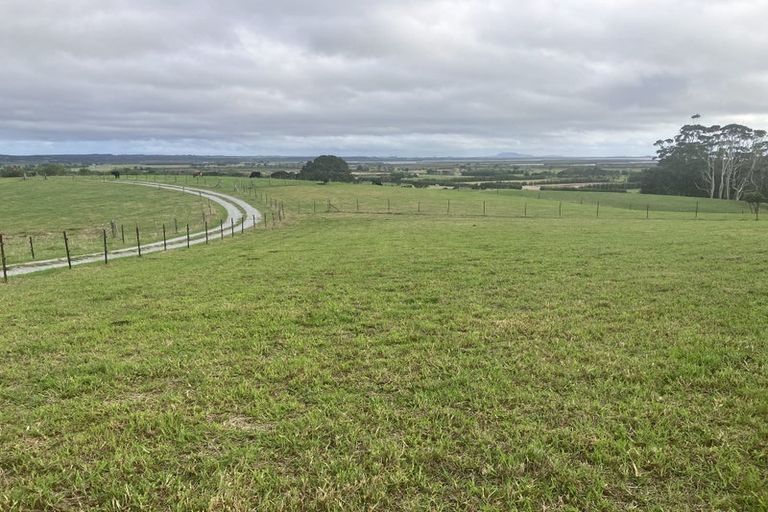 Photo of property in 330 Pairatahi Road, Kaingaroa, Kaitaia, 0483