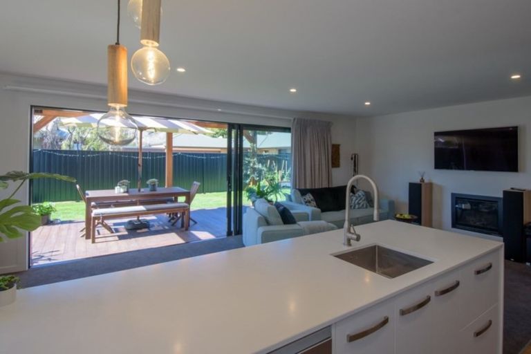 Photo of property in 16 Erris Street, Cromwell, 9310