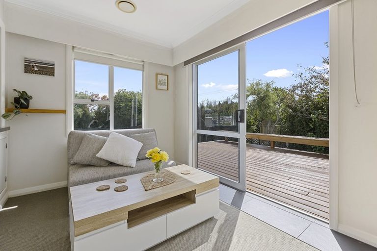 Photo of property in 182 Richmond Road, Lepperton, New Plymouth, 4373