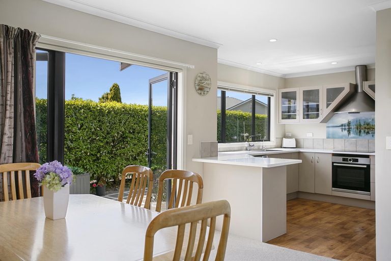 Photo of property in 23 Whetu Place, Nukuhau, Taupo, 3330