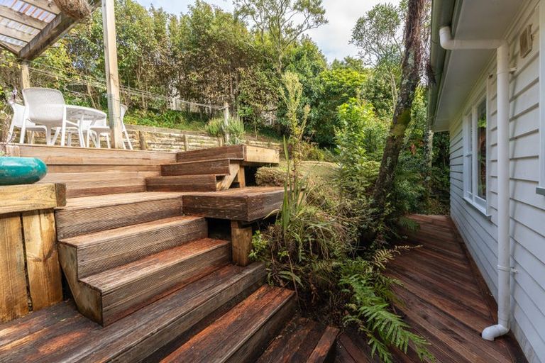 Photo of property in 1 Broderick Crescent, Johnsonville, Wellington, 6037