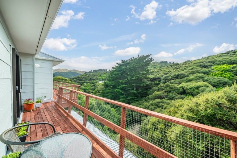 Photo of property in 20 Roys Road, Plimmerton, Porirua, 5026