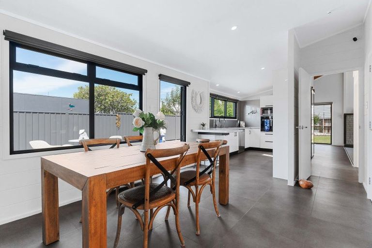 Photo of property in 126a West Street, Greytown, 5712