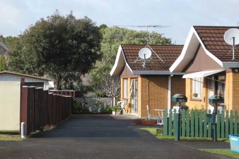 Photo of property in 1/44 Ray Small Drive, Pahurehure, Papakura, 2113