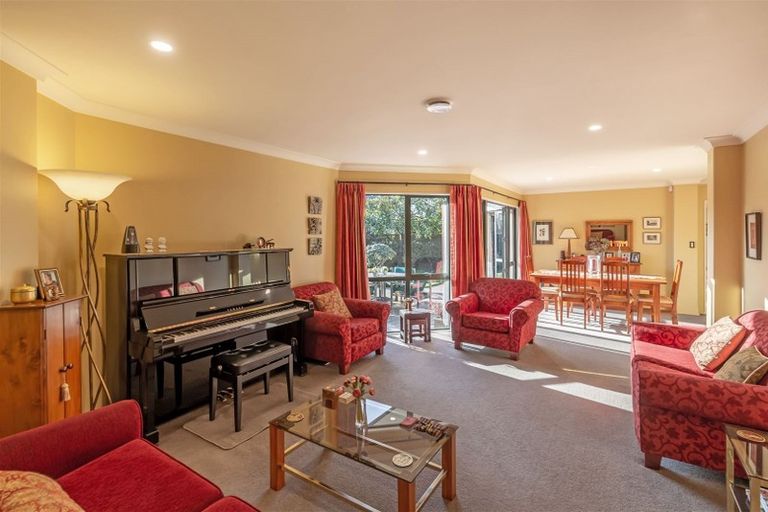 Photo of property in 55 Marble Wood Drive, Papanui, Christchurch, 8053