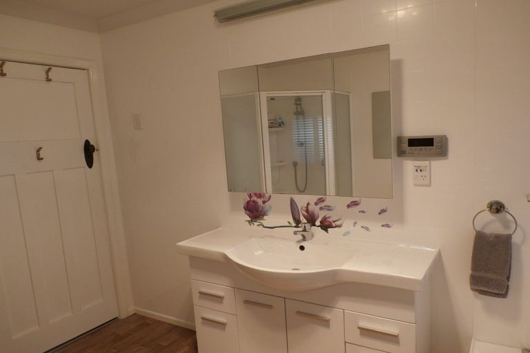 Photo of property in 37 Tate Road, Te Kuiti, 3982