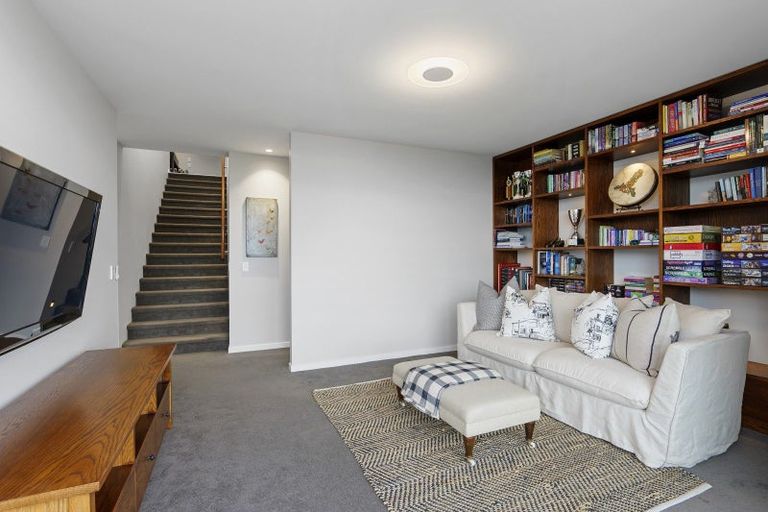 Photo of property in 6 Swanton Drive, Huntsbury, Christchurch, 8022