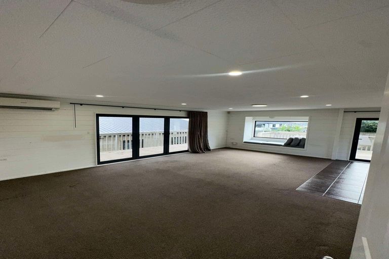 Photo of property in 4 Rotoma Rise, Clover Park, Auckland, 2019