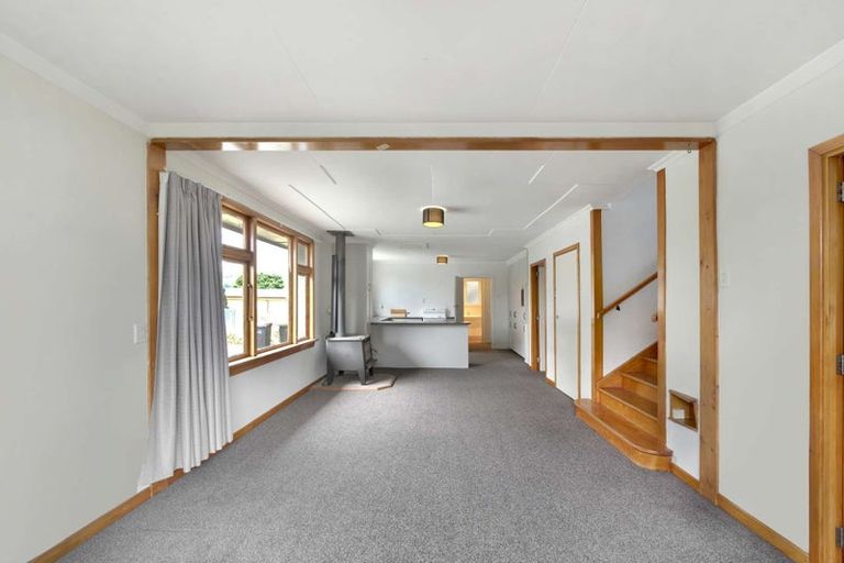 Photo of property in 6 Ontario Street, East Gore, Gore, 9710