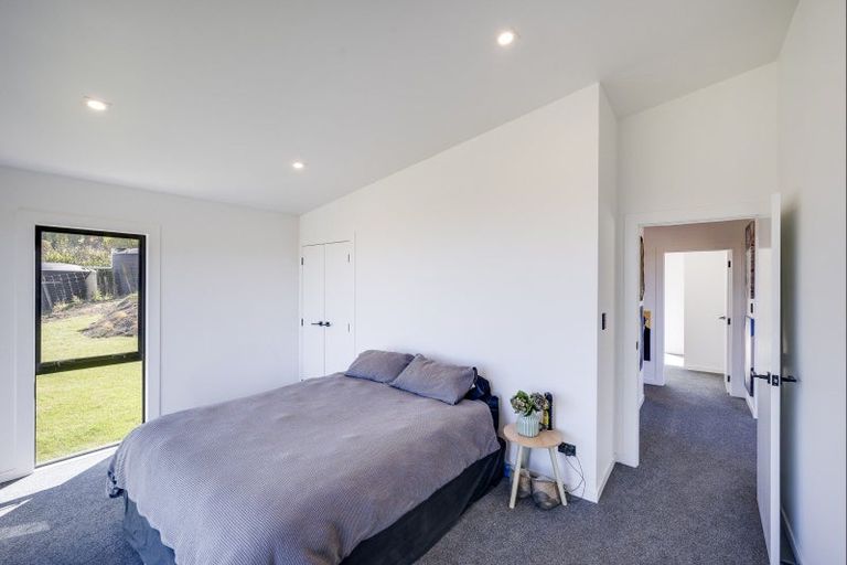 Photo of property in 52 Avery Road, Eskdale, Napier, 4182