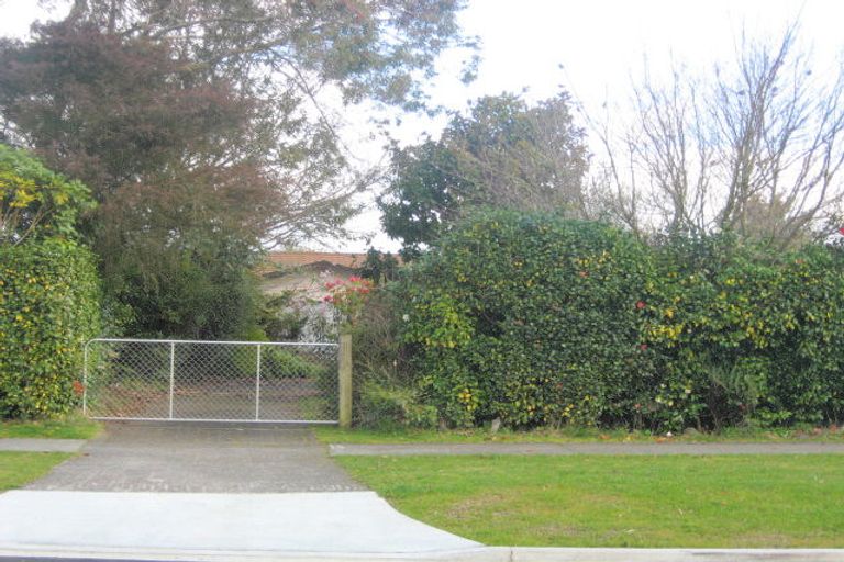 Photo of property in 11 Wharewaka Road, Wharewaka, Taupo, 3330
