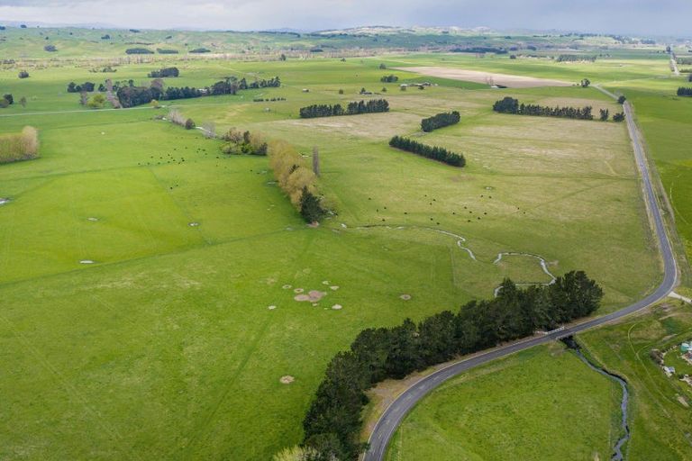 Photo of property in 1626 Tikokino Road, Tikokino, Waipawa, 4273