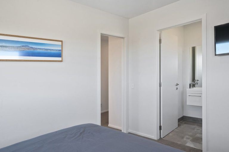 Photo of property in 30 Wai Terrace, Wharewaka, Taupo, 3330