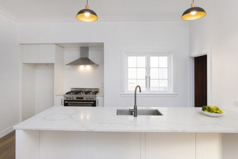 Photo of property in 89 Esplanade, Kaiti, Gisborne, 4010