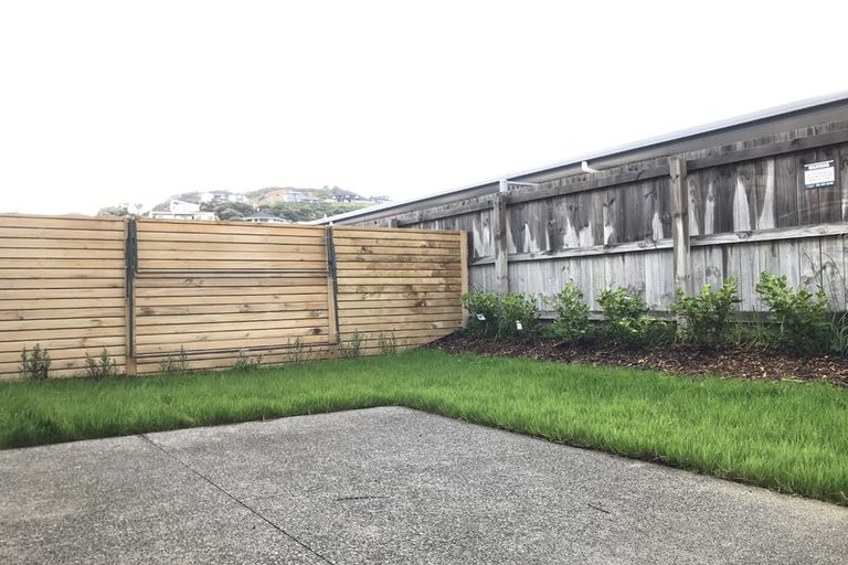 Photo of property in 1d Breakwater Way, Whitby, Porirua, 5024