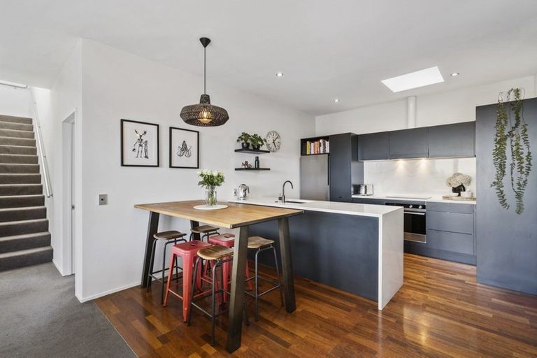 Photo of property in 1d/2 Dickens Street, Grey Lynn, Auckland, 1021