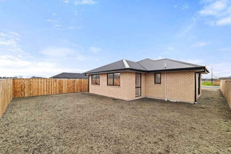 Photo of property in 27 Stackwood Avenue, Woodend, 7691