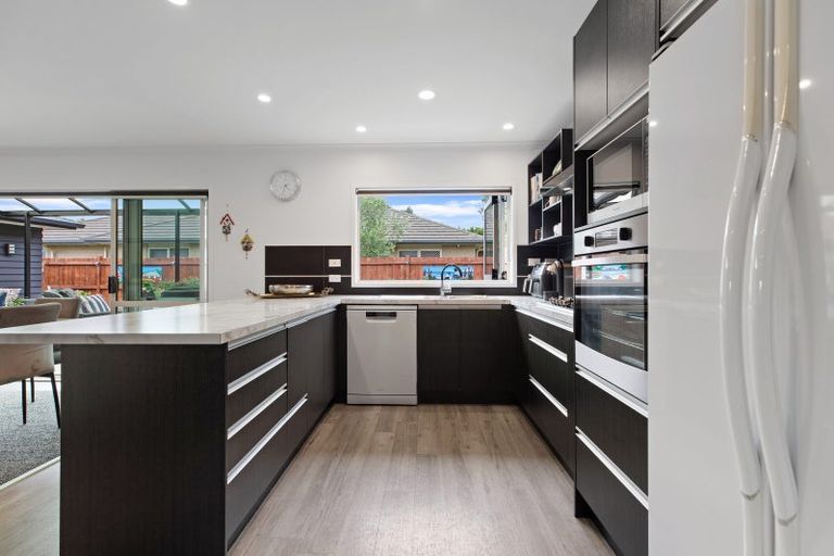 Photo of property in 69 Bathurst Crescent, Pyes Pa, Tauranga, 3112