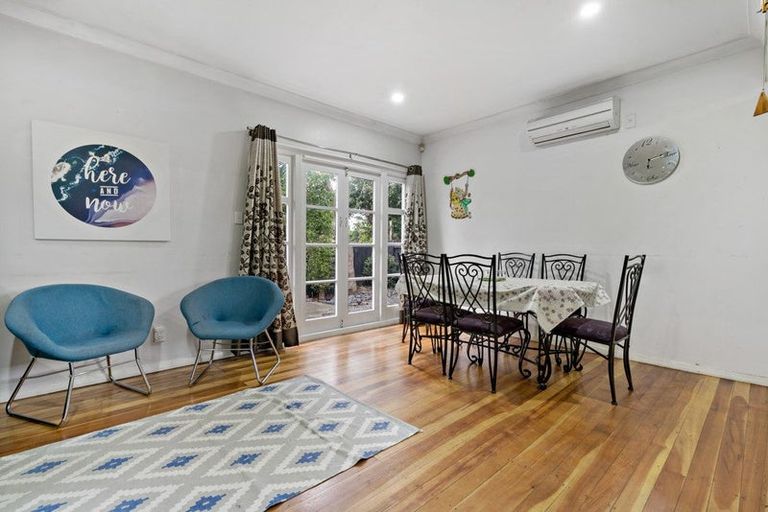 Photo of property in 4b Manuroa Road, Takanini, 2112