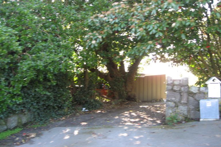 Photo of property in 2 Whisby Road, Cashmere, Christchurch, 8022