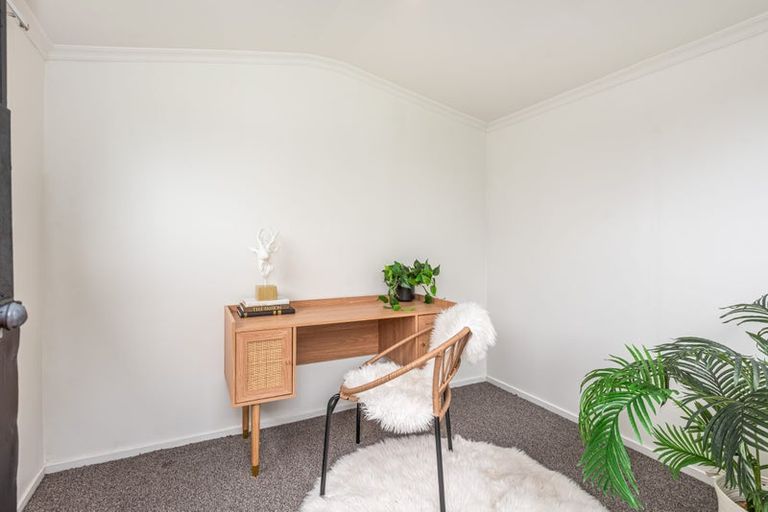 Photo of property in 51 Highsted Road, Bishopdale, Christchurch, 8053