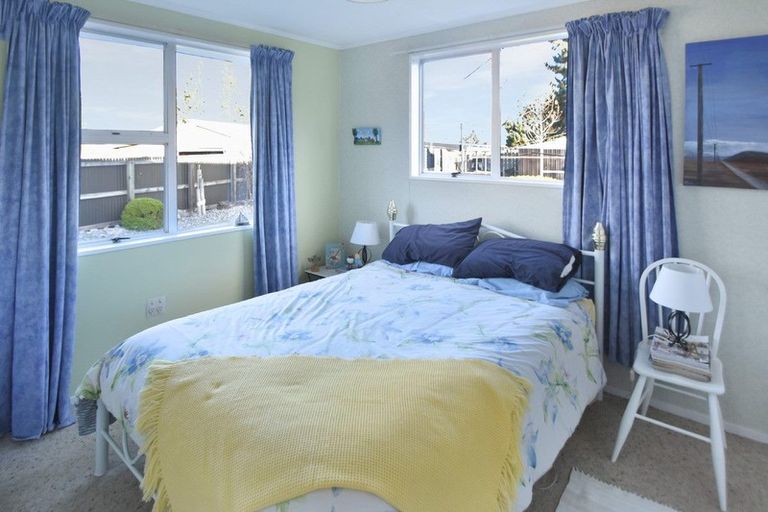 Photo of property in 42 Omahau Crescent, Twizel, 7901