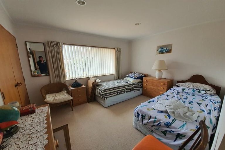 Photo of property in 34 Hadleigh Court, Paraparaumu, 5032