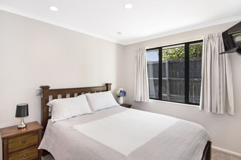 Photo of property in 18 Lobank Place, Richmond, 7020