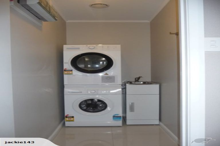 Photo of property in 666 Avonside Drive, Avonside, Christchurch, 8061