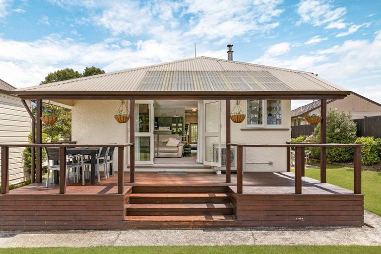 Photo of property in 40 The Esplanade, Westport, 7825