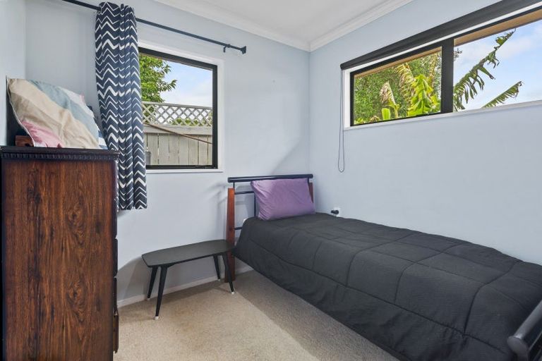 Photo of property in 14b Esmeralda Street, Welcome Bay, Tauranga, 3112