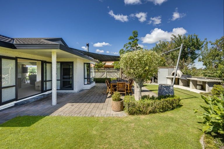 Photo of property in 527b Main North Road, Bay View, Napier, 4104