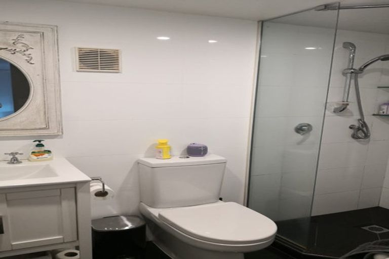 Photo of property in 1/49 Galaxy Drive, Mairangi Bay, Auckland, 0630