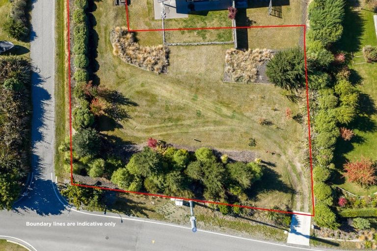 Photo of property in 22 Northburn Road, Wanaka, 9305